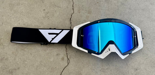 Flow Vision Rythem™ Motocross Goggle: Black/White