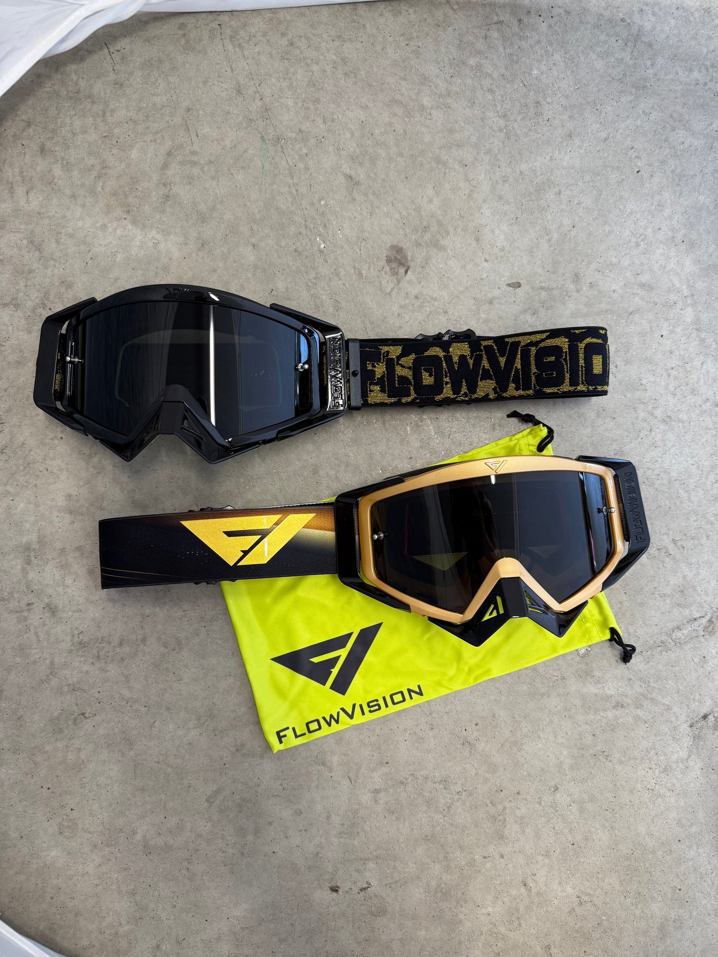 Flow Vision Rythem™ Motocross Goggle: Crude (Black Gold)