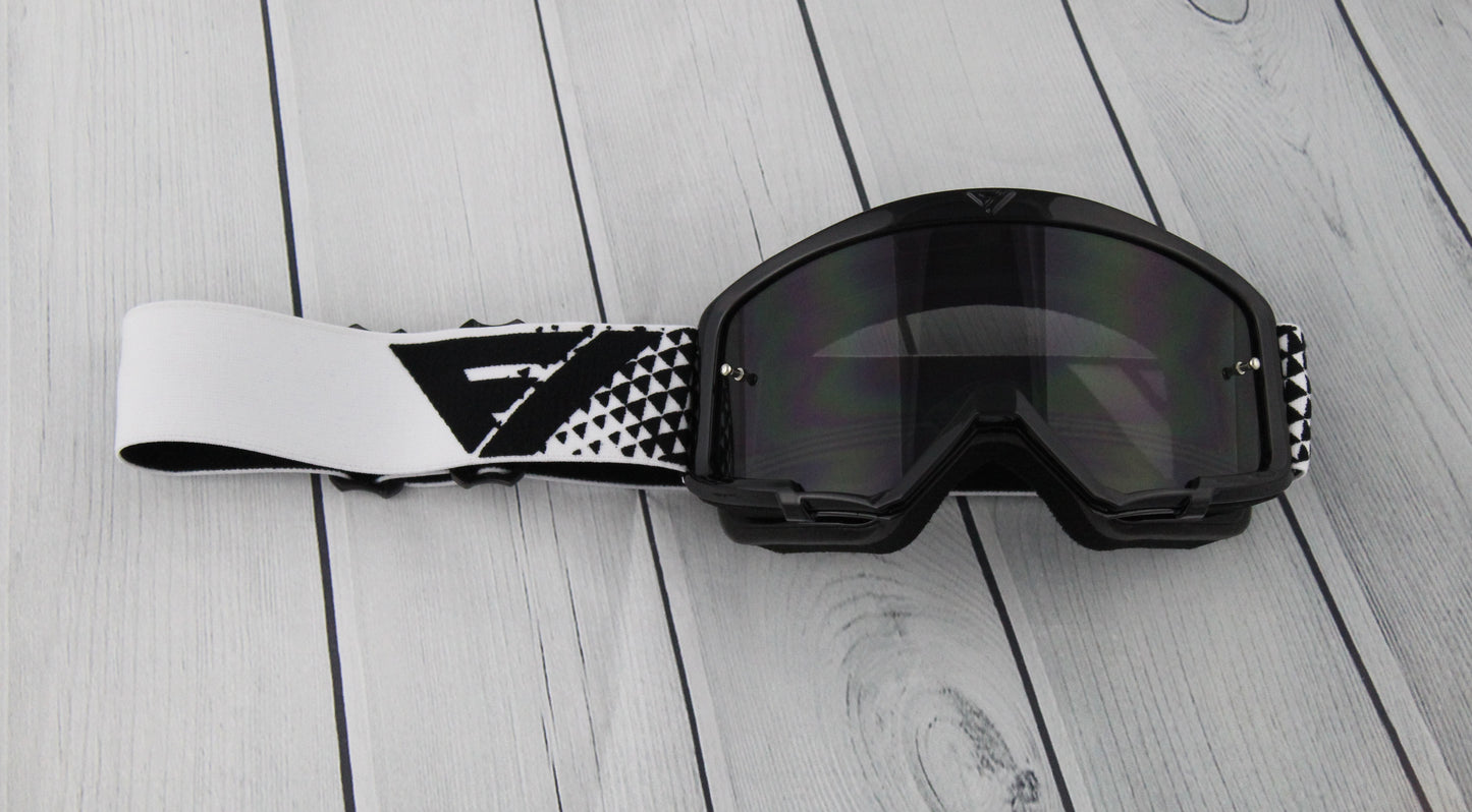 Flow Vision Youth Section™ Motocross Goggle: Black/White