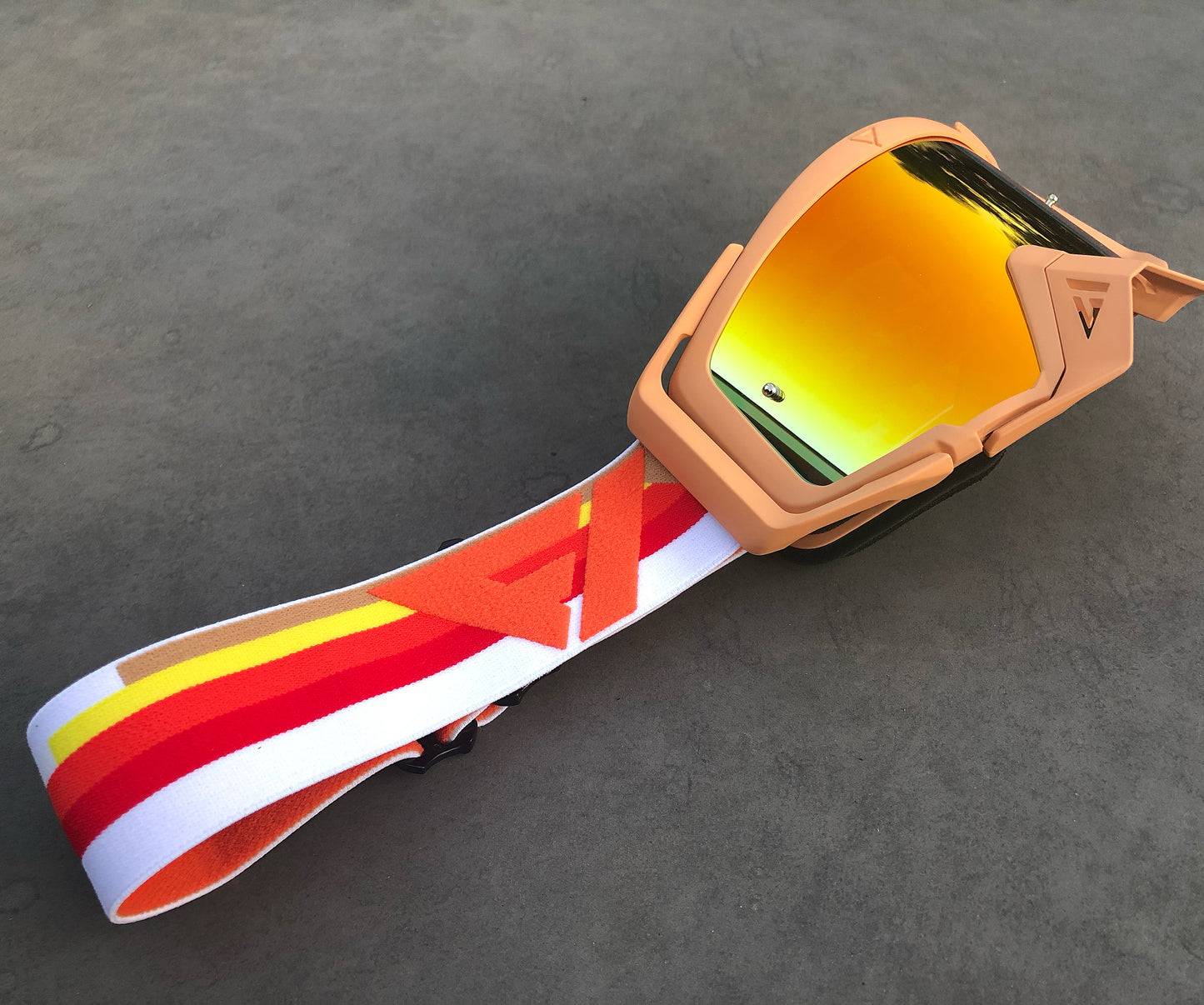 Flow Vision Rythem™ Motocross Goggle: Spicoli