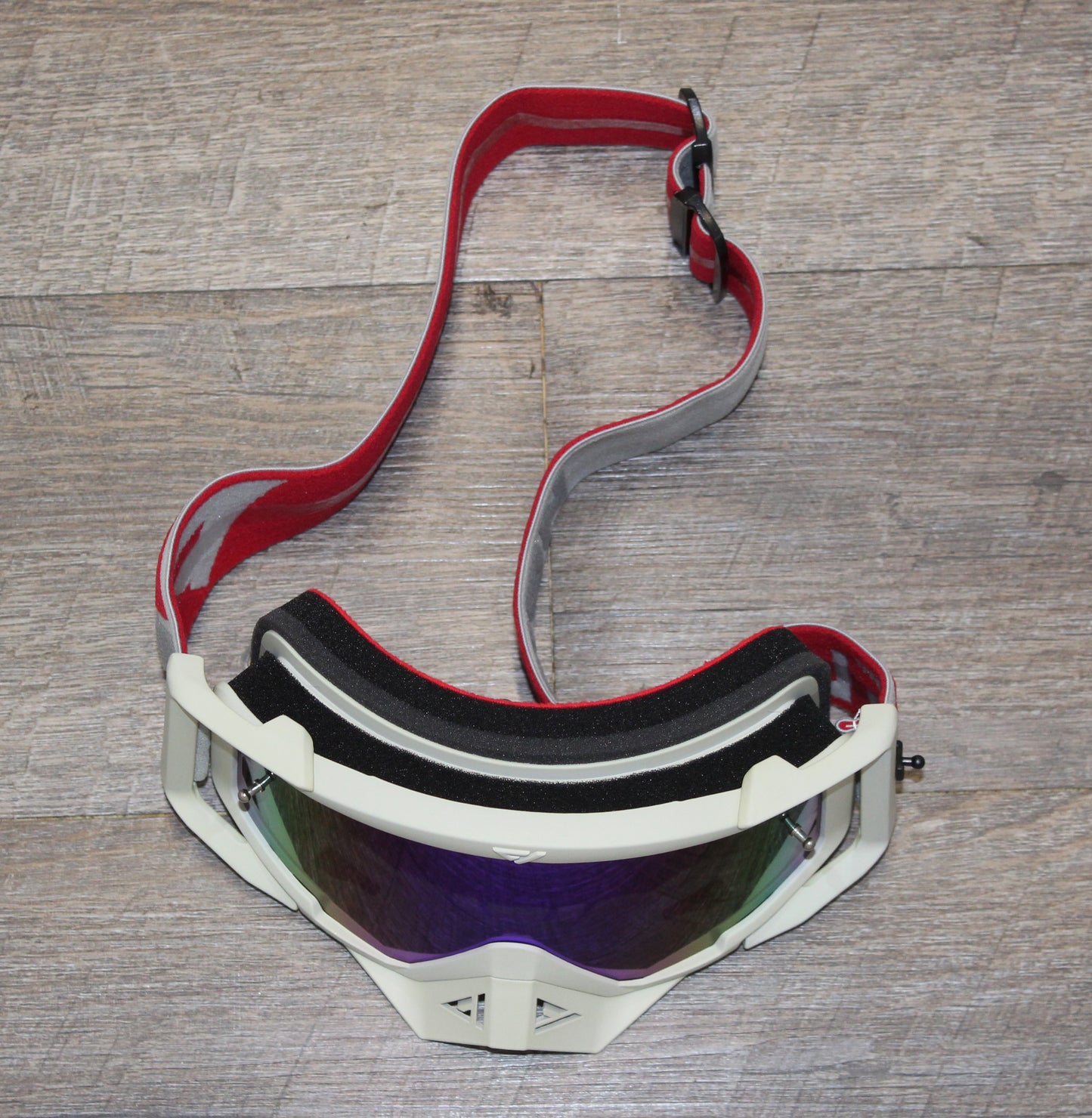 Flow Vision Rythem™ Motocross Goggle: The Bullet