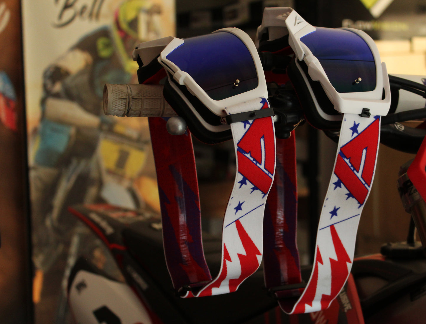 Flow Vision Youth Section™ Motocross Goggle: The Liberty