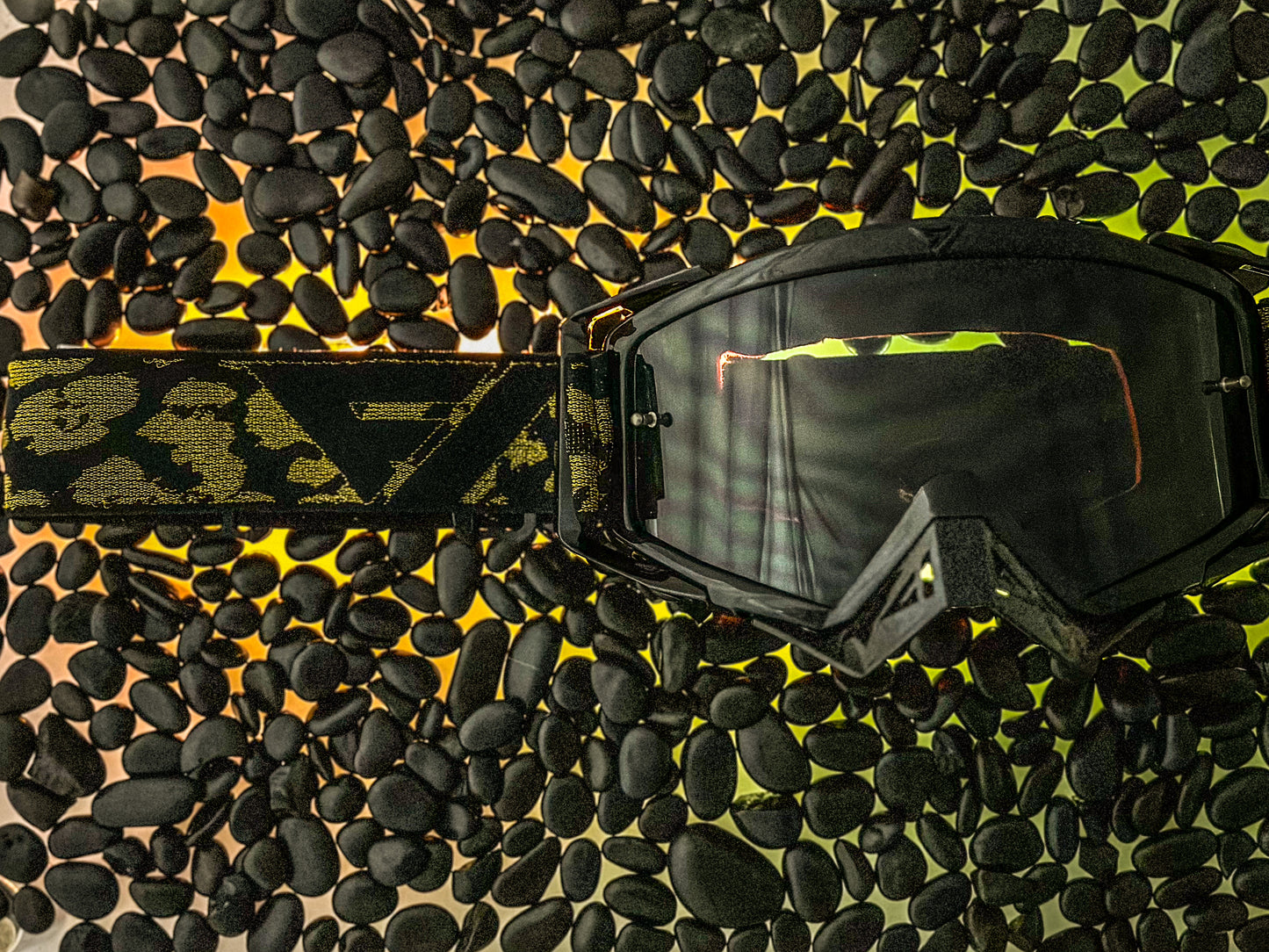 Flow Vision Rythem™ Motocross Goggle: Crude (Black Gold)