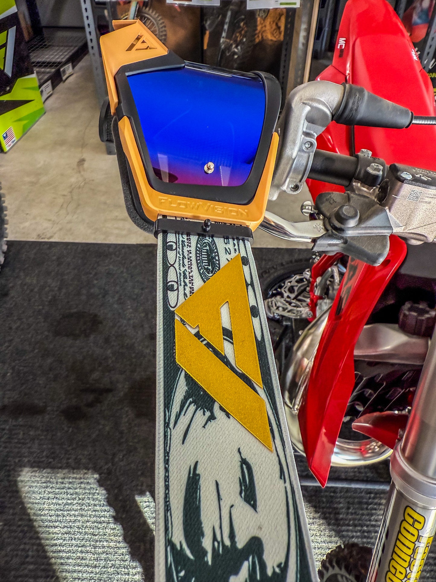 Flow Vision Rythem™ Motocross Goggle: C-Note