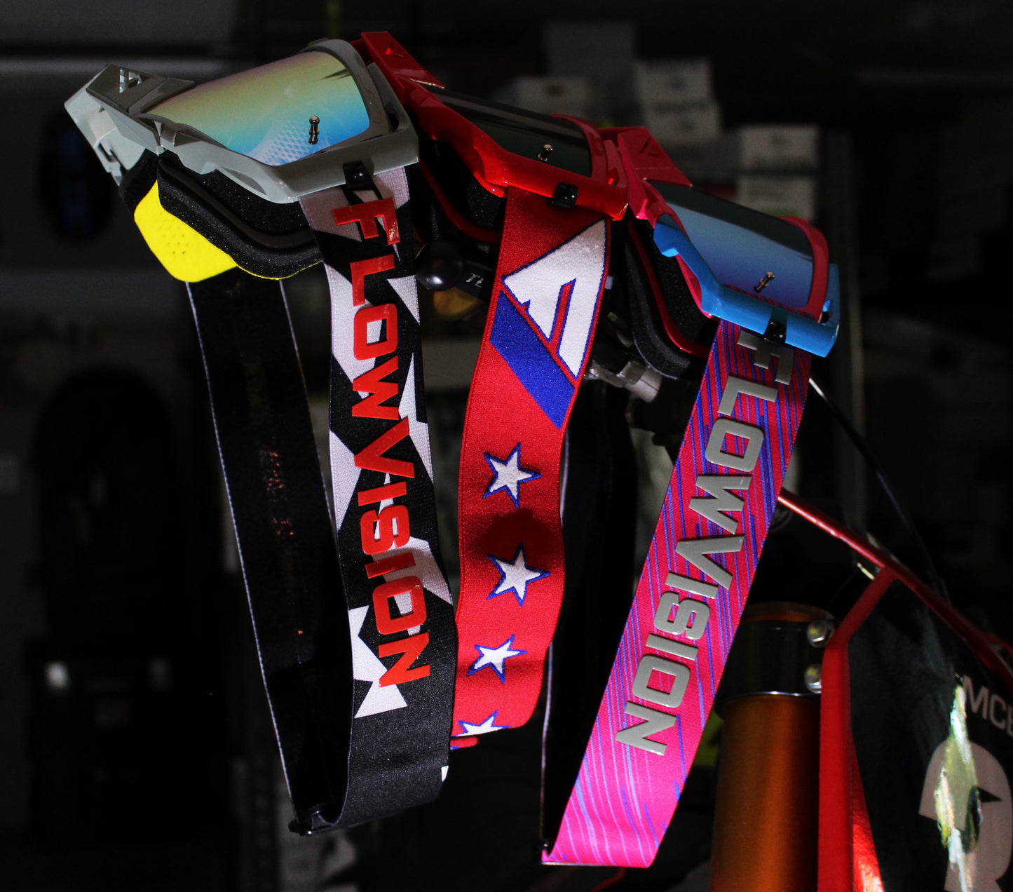 Flow Vision Rythem™ Motocross Goggle: Magenta