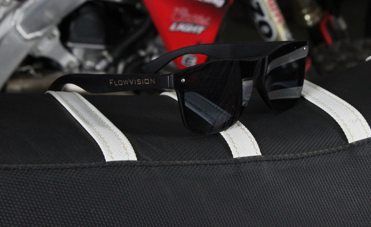 Flow Vision Rythem™ Sunglasses: The Kitt