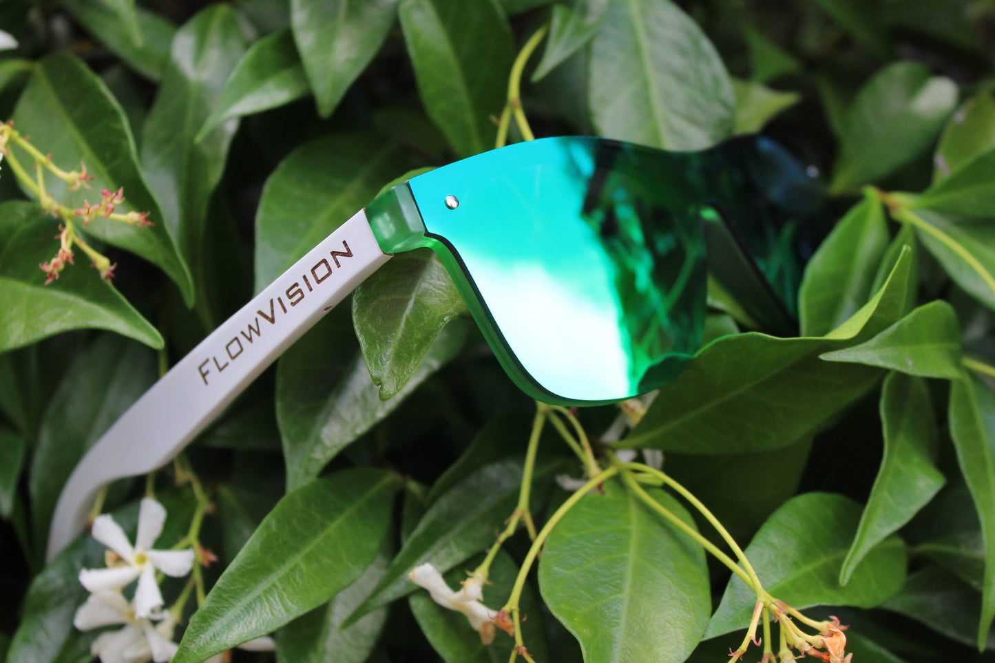 Flow Vision Rythem™ Sunglasses: The Everett